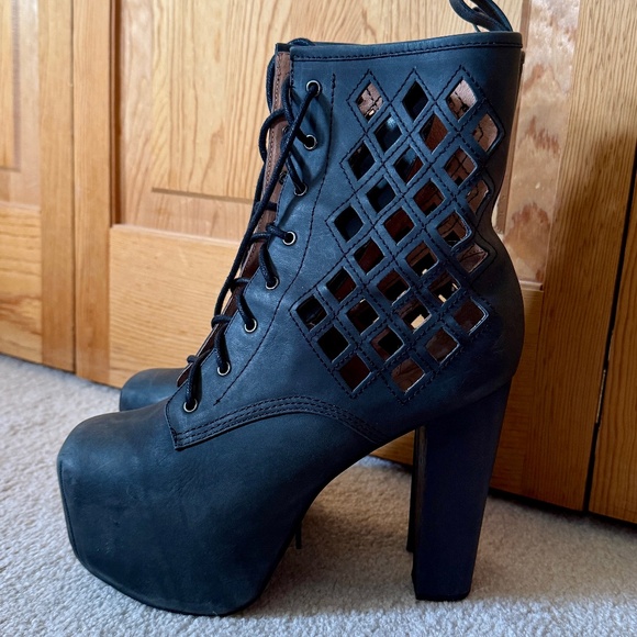 LIKE NEW Jeffrey Campbell Spade Lita Platform Bootie - Picture 1 of 6